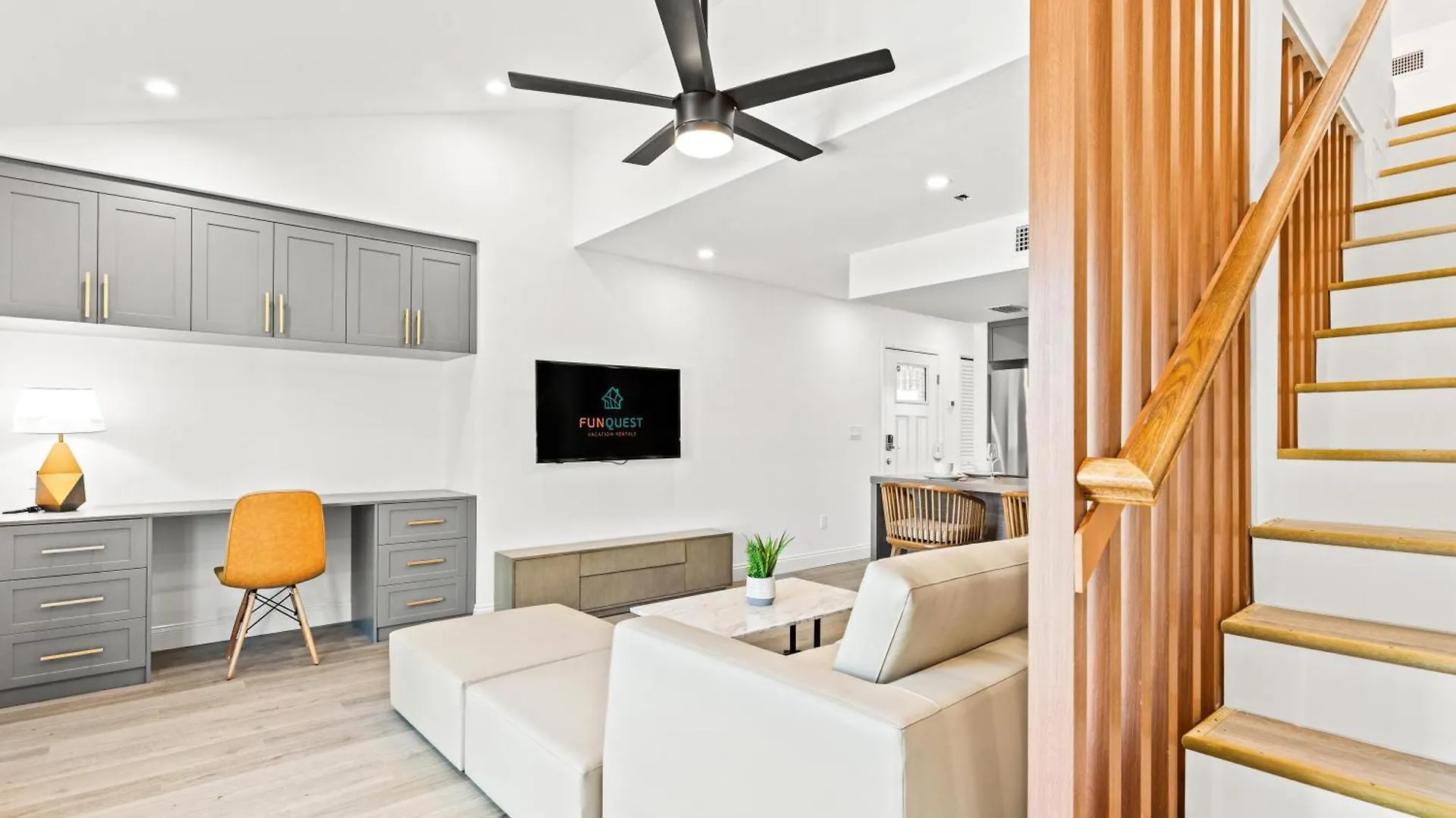 Ocean Breeze 1C Apartment Panama City Beach